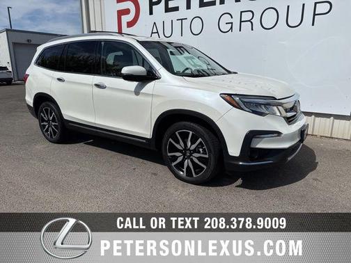 White Diamond Pearl 2019 Honda Pilot Touring 8-Passenger