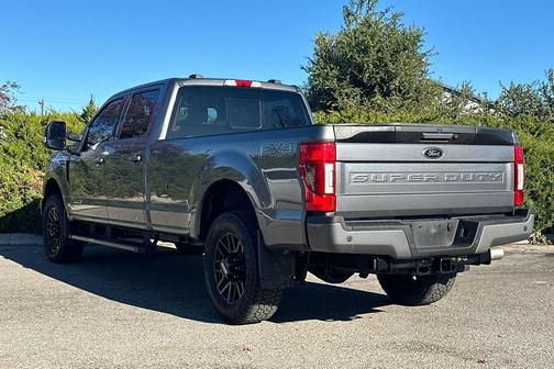 2022 Ford F-350 Lariat