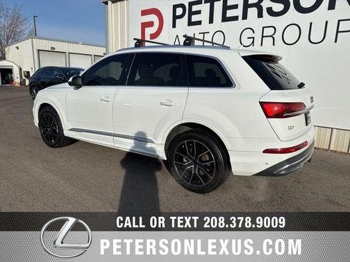 2021 Audi Q7 45 Premium Plus