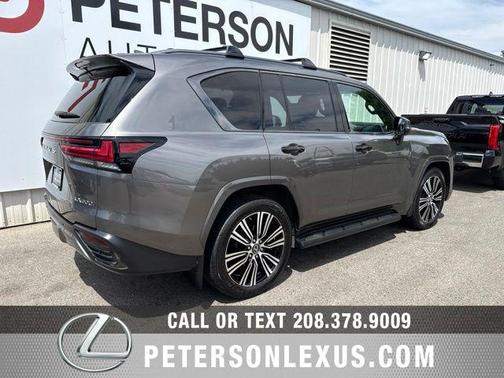 Manganese 2023 Lexus LX 600 Luxury