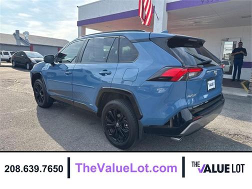 2023 Toyota RAV4 Hybrid SE