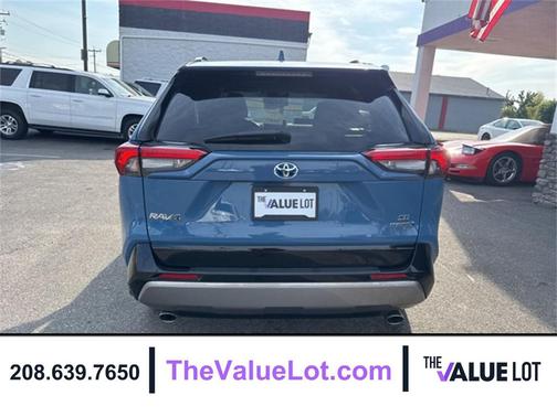 2023 Toyota RAV4 Hybrid SE