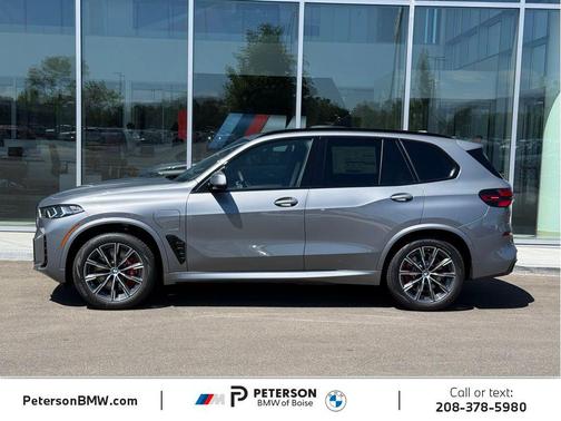 Skyscraper Grey Metallic 2026 BMW X5 PHEV xDrive50e