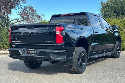 2020 Chevrolet Silverado 1500 Custom Trail Boss