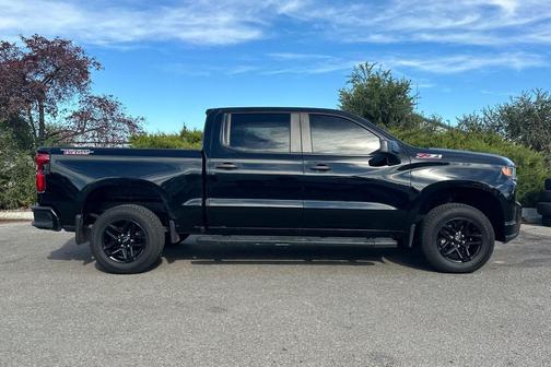 2020 Chevrolet Silverado 1500 Custom Trail Boss