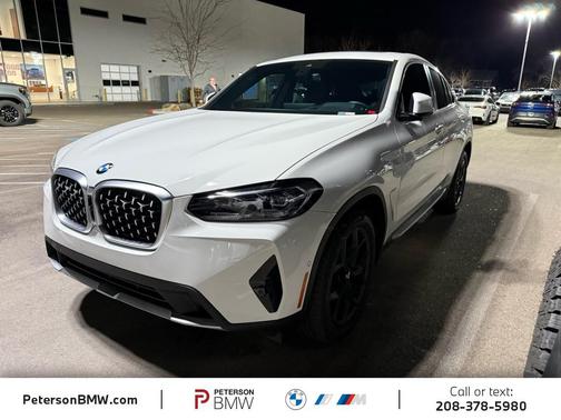 2024 BMW X4 xDrive30i