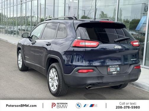 2016 Jeep Cherokee Sport