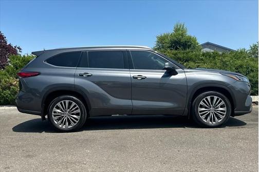2020 Toyota Highlander Platinum
