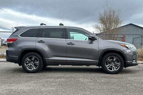 2017 Toyota Highlander Limited Platinum