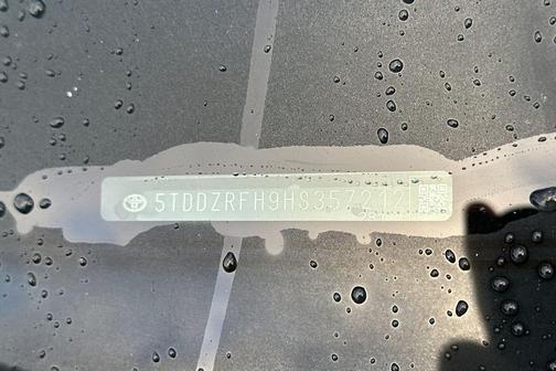 2017 Toyota Highlander Limited Platinum