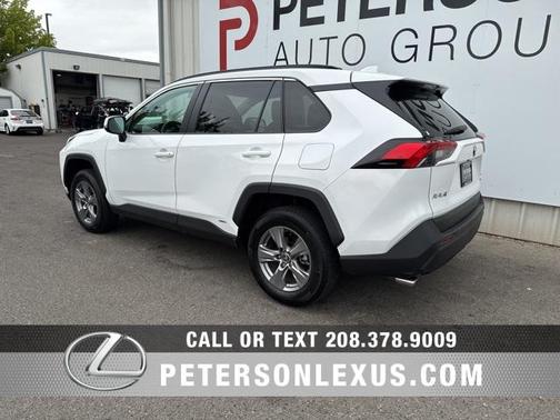 2024 Toyota RAV4 Hybrid XLE