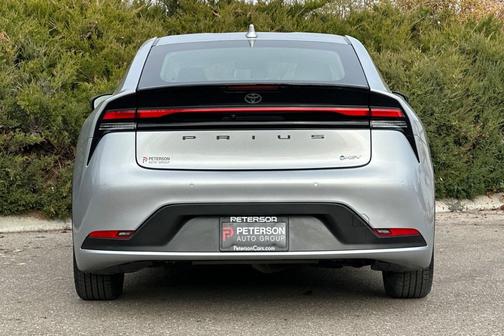 2023 Toyota Prius LE