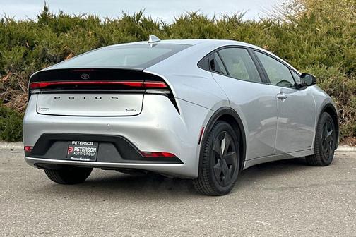 2023 Toyota Prius LE