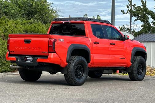 2024 Toyota Tacoma TRD Off Road