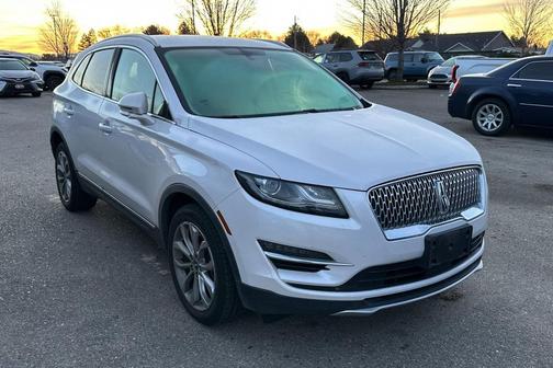 2019 Lincoln MKC Select