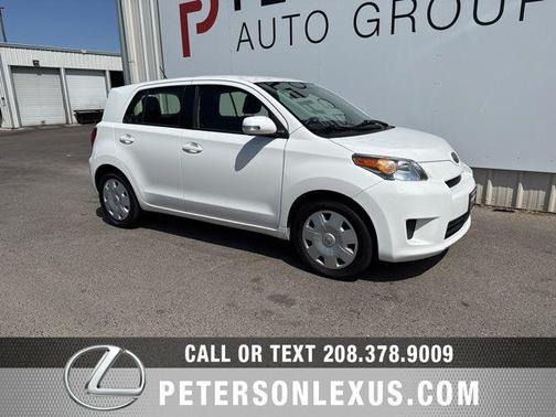 Super White 2014 Scion xD Base