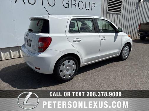 Super White 2014 Scion xD Base