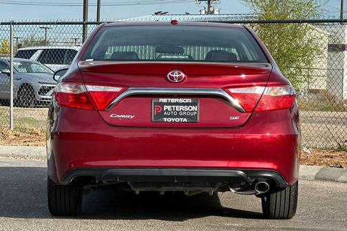 2016 Toyota Camry SE