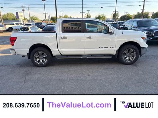 2018 Nissan Titan SL