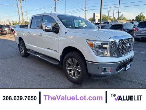 2018 Nissan Titan SL