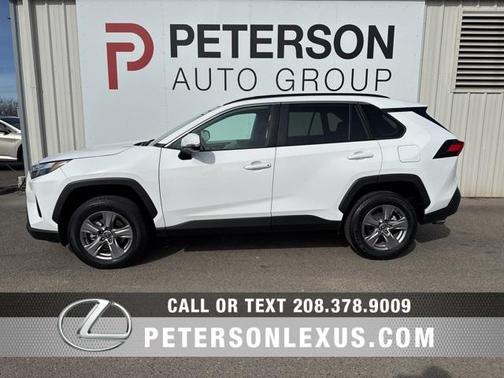 2023 Toyota RAV4 XLE