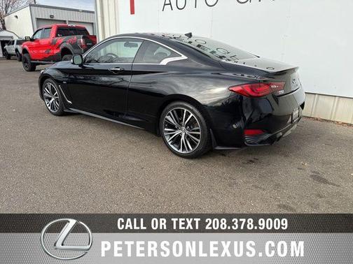 2018 INFINITI Q60 2.0t PURE