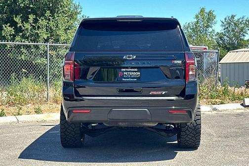 Black 2023 Chevrolet Suburban RST