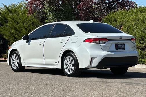 2024 Toyota Corolla Hybrid LE