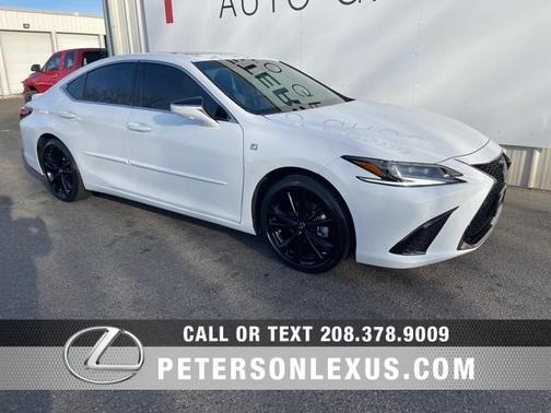 2024 Lexus ES 350 F SPORT Handling
