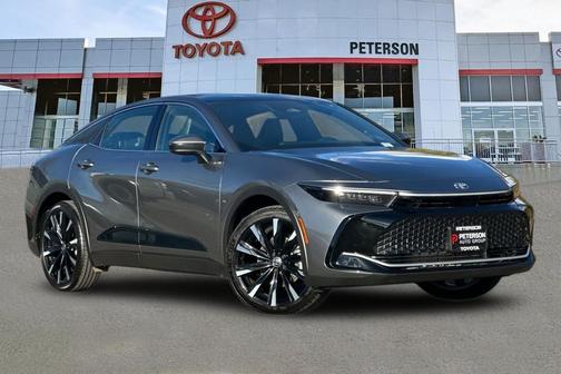 2025 Toyota Crown Platinum