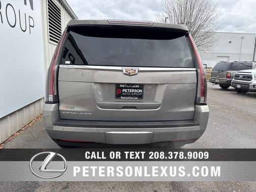 2018 Cadillac Escalade Platinum