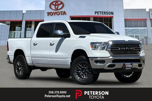 Bright White Clearcoat 2024 RAM 1500 Laramie