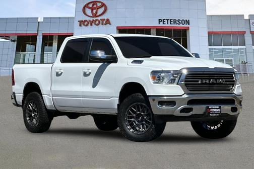 Bright White Clearcoat 2024 RAM 1500 Laramie