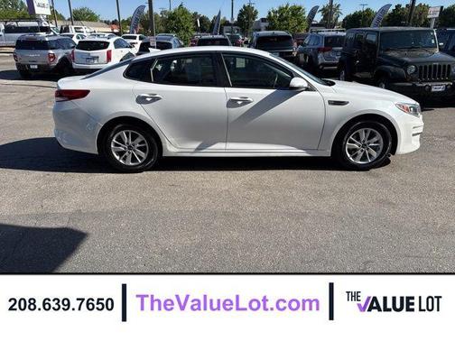Snow White Pearl 2016 Kia Optima LX