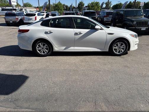 Snow White Pearl 2016 Kia Optima LX