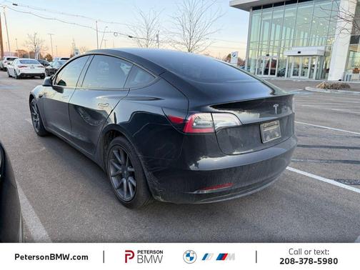 2023 Tesla Model 3 Standard Range