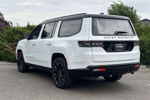 2024 Jeep Grand Wagoneer Series III Obsidian 4x4