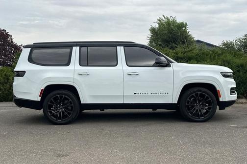 2024 Jeep Grand Wagoneer Series III Obsidian 4x4