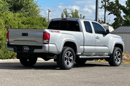 2016 Toyota Tacoma TRD Sport