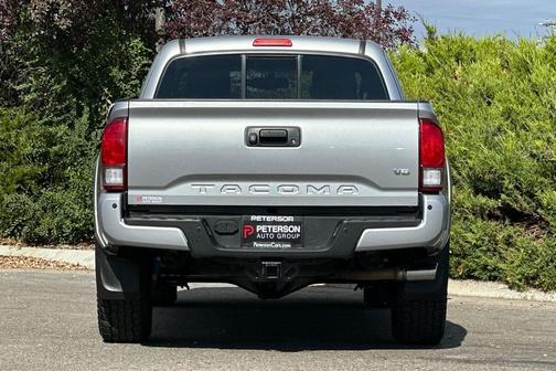 2016 Toyota Tacoma TRD Sport
