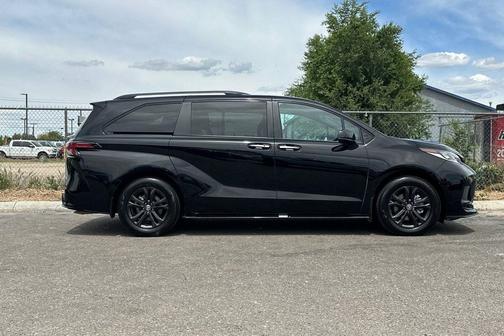 Midnight Black Metallic 2025 Toyota Sienna XSE 7 Passenger