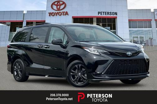 Midnight Black Metallic 2025 Toyota Sienna XSE 7 Passenger