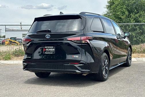 Midnight Black Metallic 2025 Toyota Sienna XSE 7 Passenger