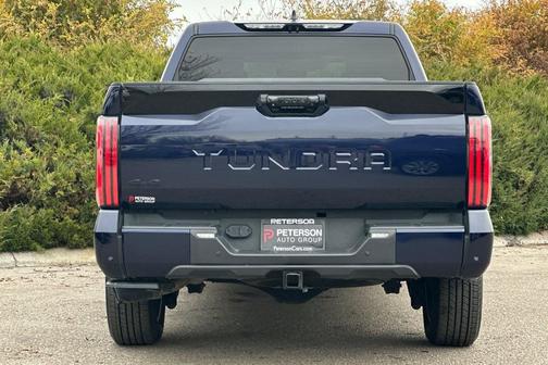 2023 Toyota Tundra Hybrid Platinum