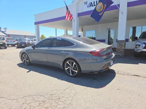 Hampton Gray 2022 Hyundai SONATA SEL Plus