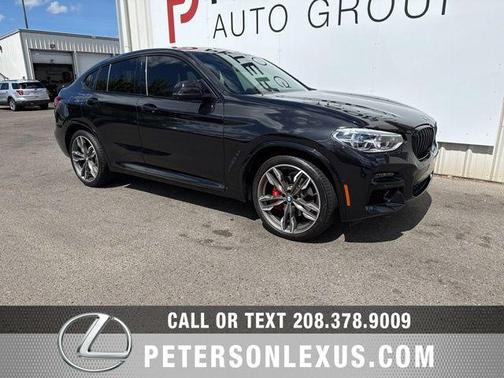 Black Sapphire Metallic 2021 BMW X4 M40i