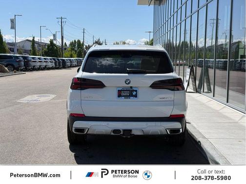 Alpine White 2026 BMW X5 PHEV xDrive50e