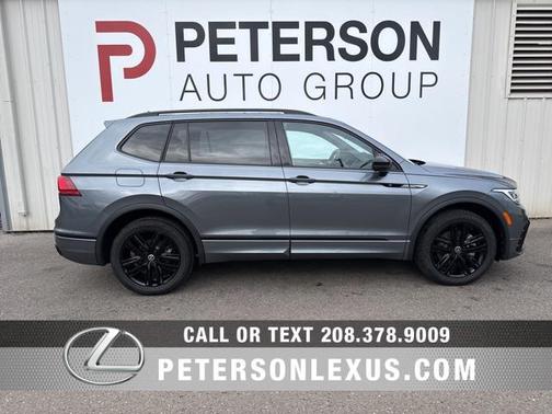 2022 Volkswagen Tiguan 2.0T SE R-Line Black 4MOTION