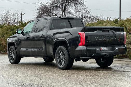 2024 Toyota Tundra Hybrid Platinum
