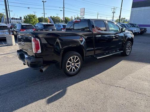 Onyx Black 2019 GMC Canyon Denali